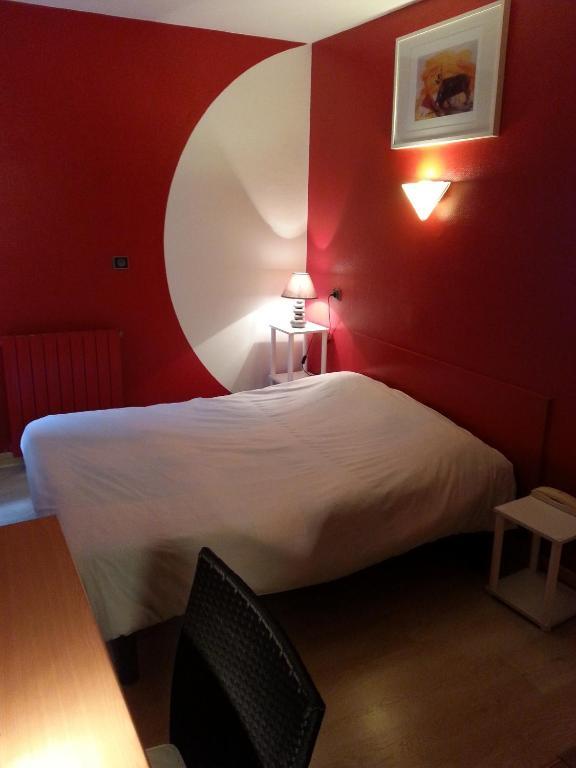 Hotel Du Lion D'Or Marmande Rom bilde