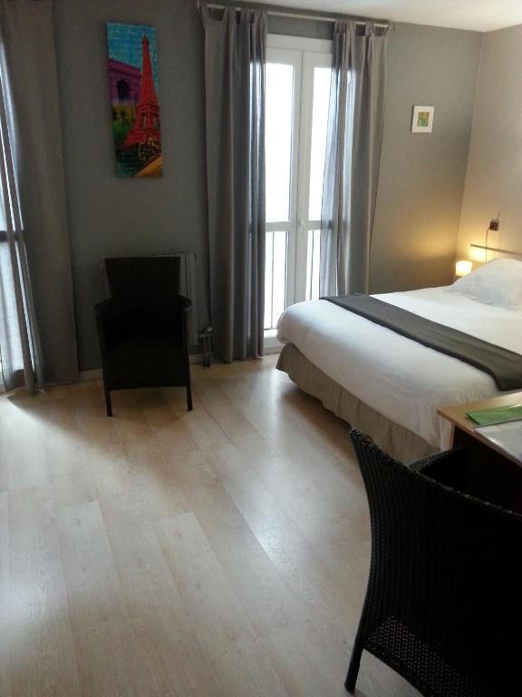 Hotel Du Lion D'Or Marmande Eksteriør bilde